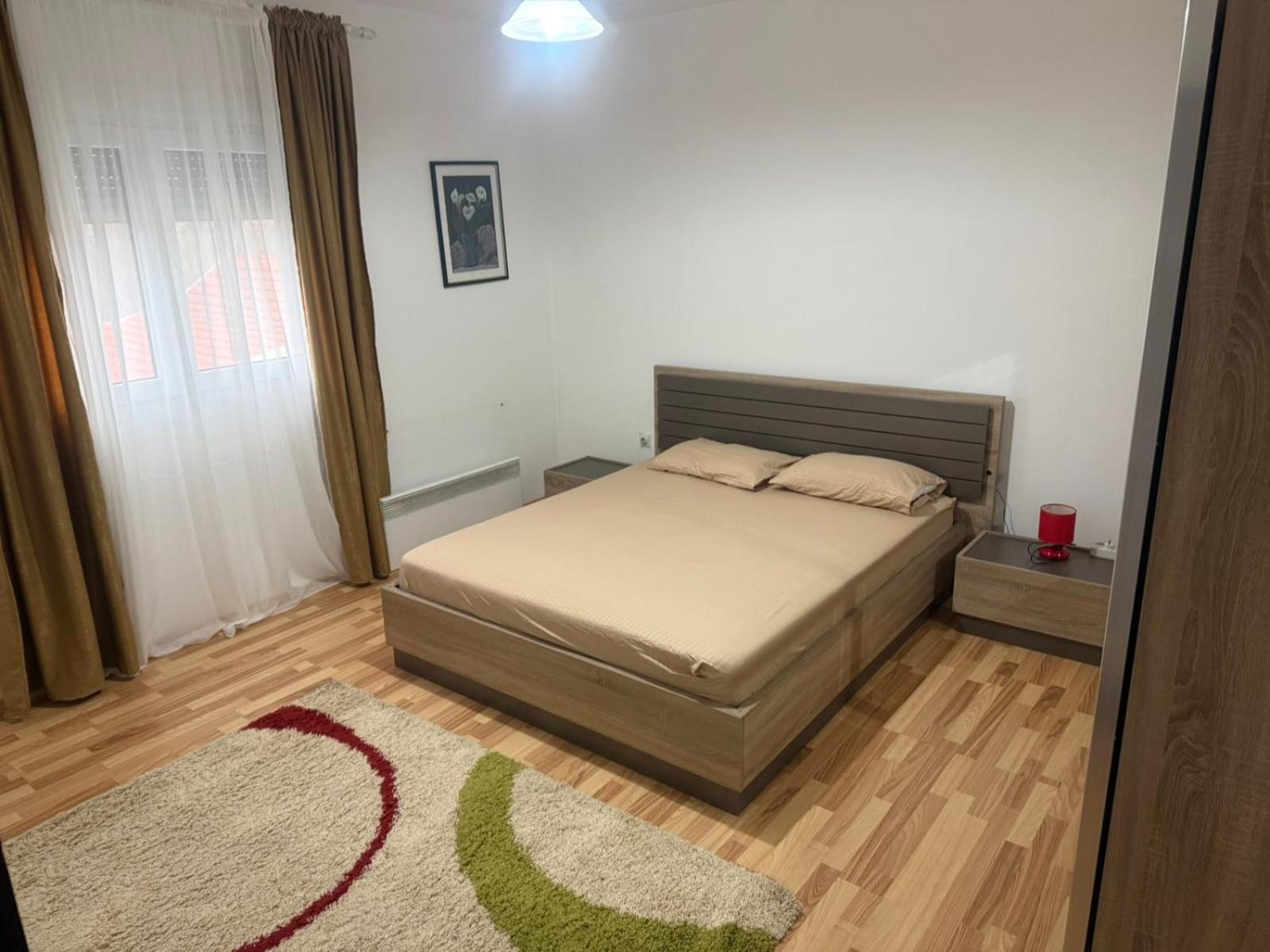 Apartman Na Rijeci Cijevni Подгориця Екстер'єр фото