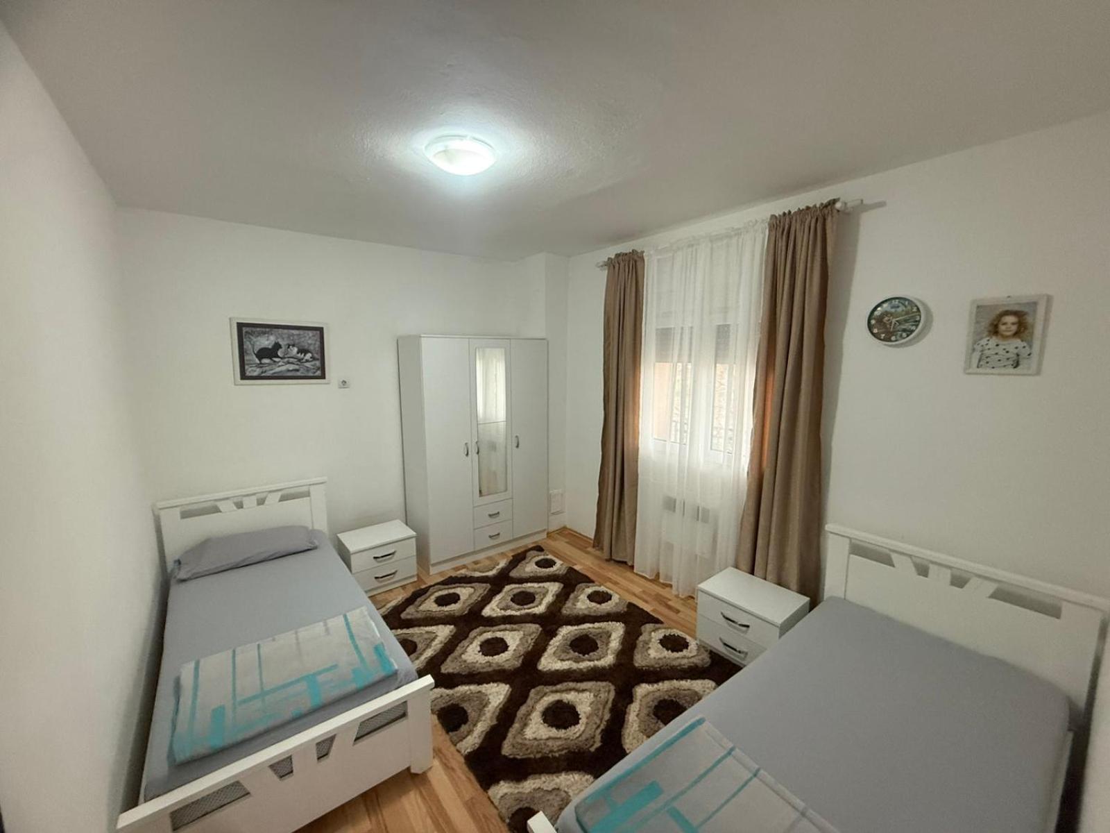 Apartman Na Rijeci Cijevni Подгориця Екстер'єр фото