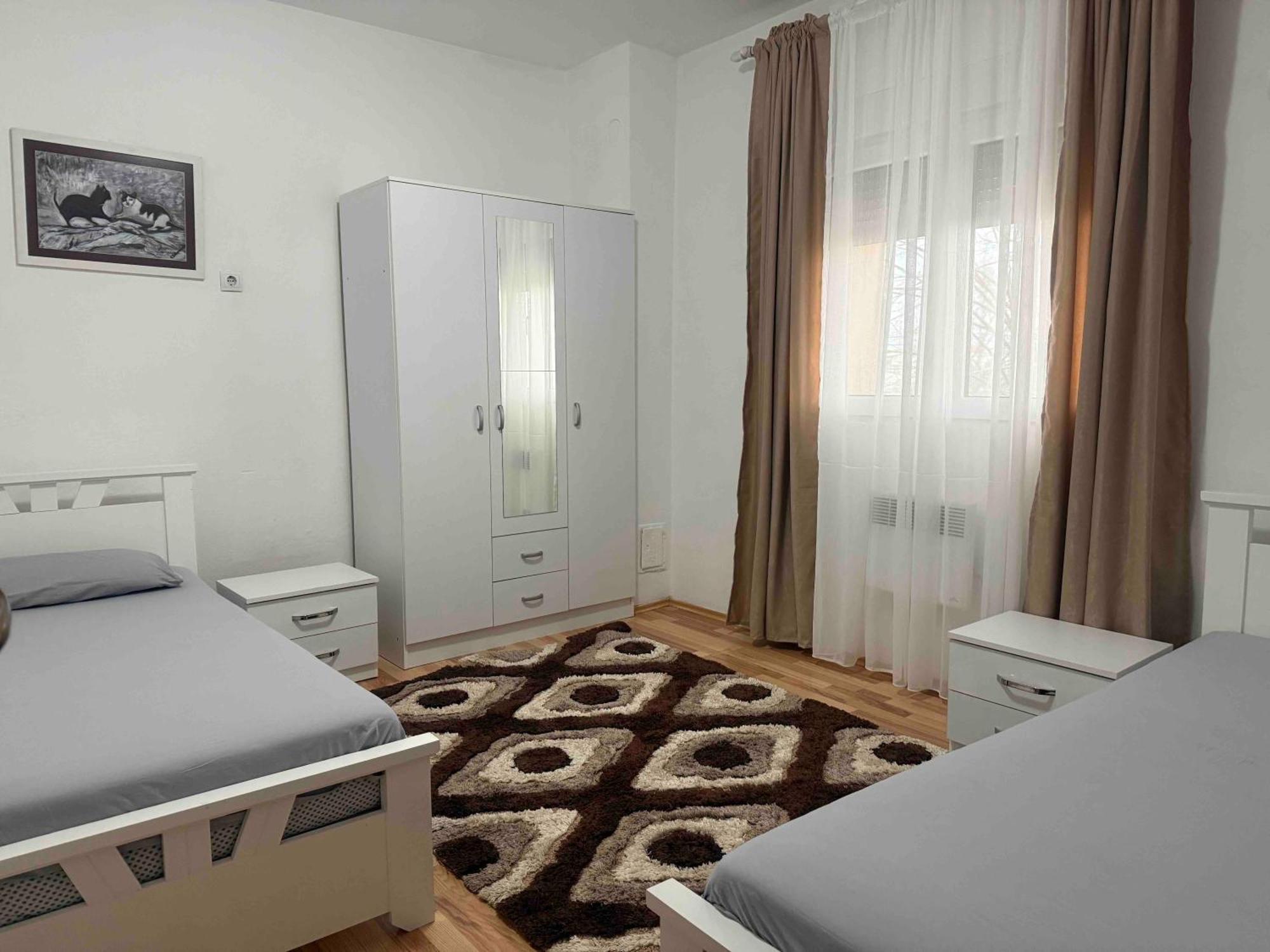 Apartman Na Rijeci Cijevni Подгориця Екстер'єр фото